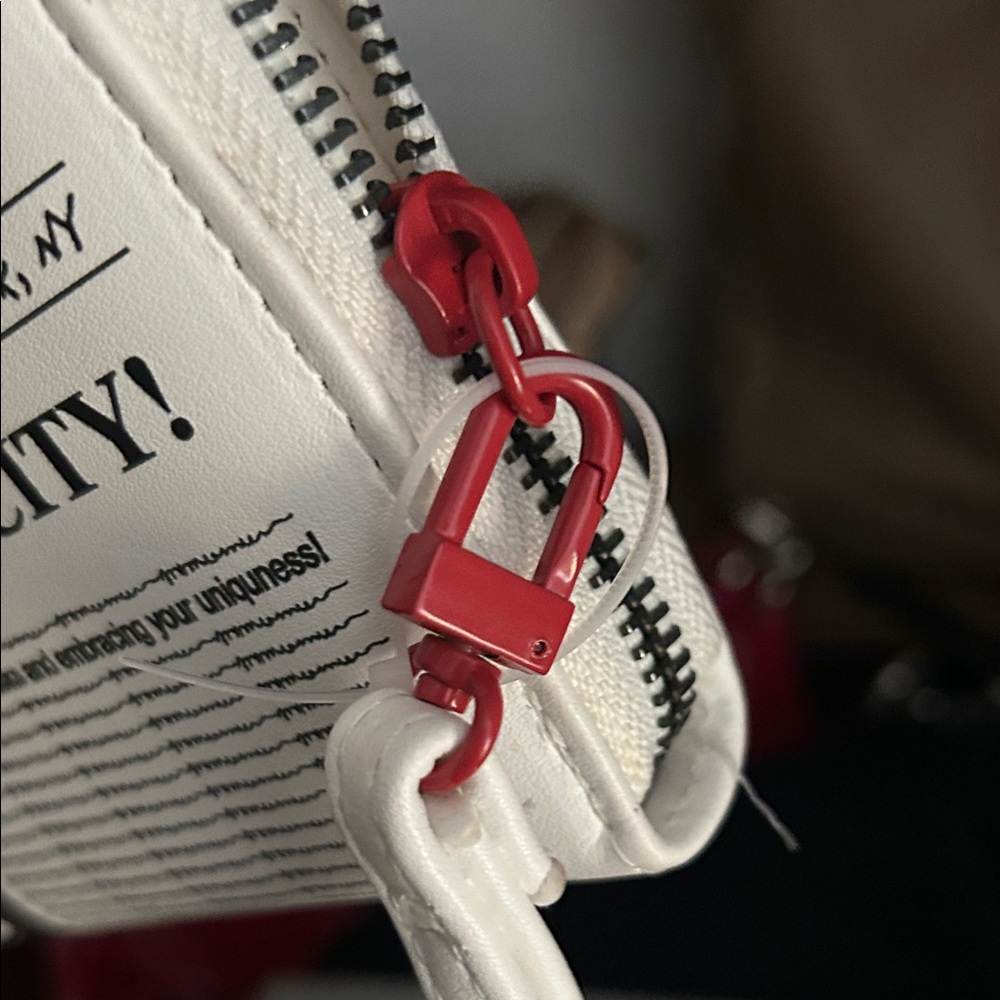 Betsey Johnson Sexy White Newspaper Print Zip Clutch with Black and Red Details - Picture 5 of 7